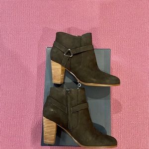 Cole Haan Calixta bootie black nubuck 7B